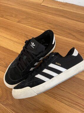 Adidas Nora Shoes, Black and White, 6.5